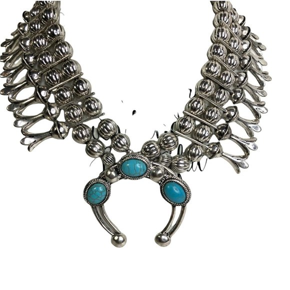 Southwestern Faux Turquoise Squash Blossom Statement Necklace & Earrings NEW - Picture 2 of 8